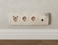 Комплект механизма компьютерной розетки RJ-45 экранированной с автоматической защитной шторкой OMEGA Бежевый матовый QUANT (OP3320, VM185) (Ambrella Volt, MO332005)